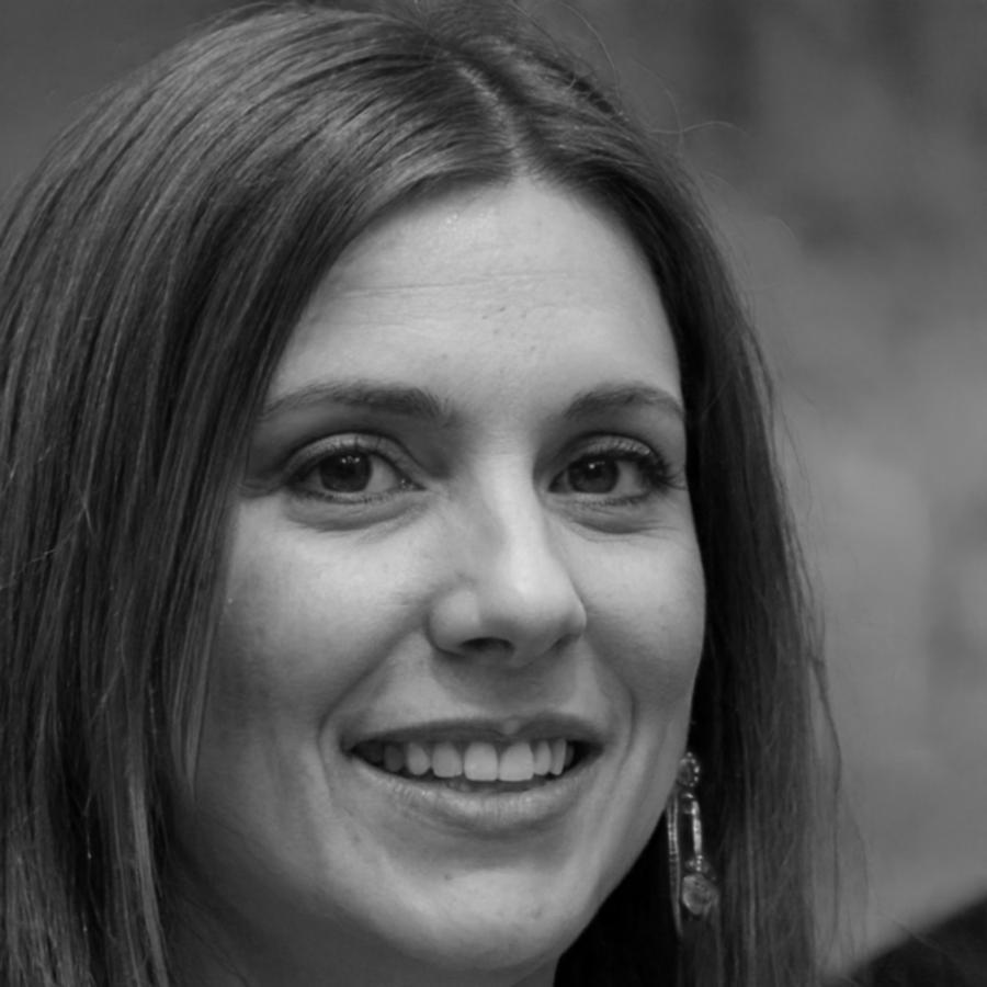 Elisabet Varela, Directora de Análisis Financiero en wiralolivo